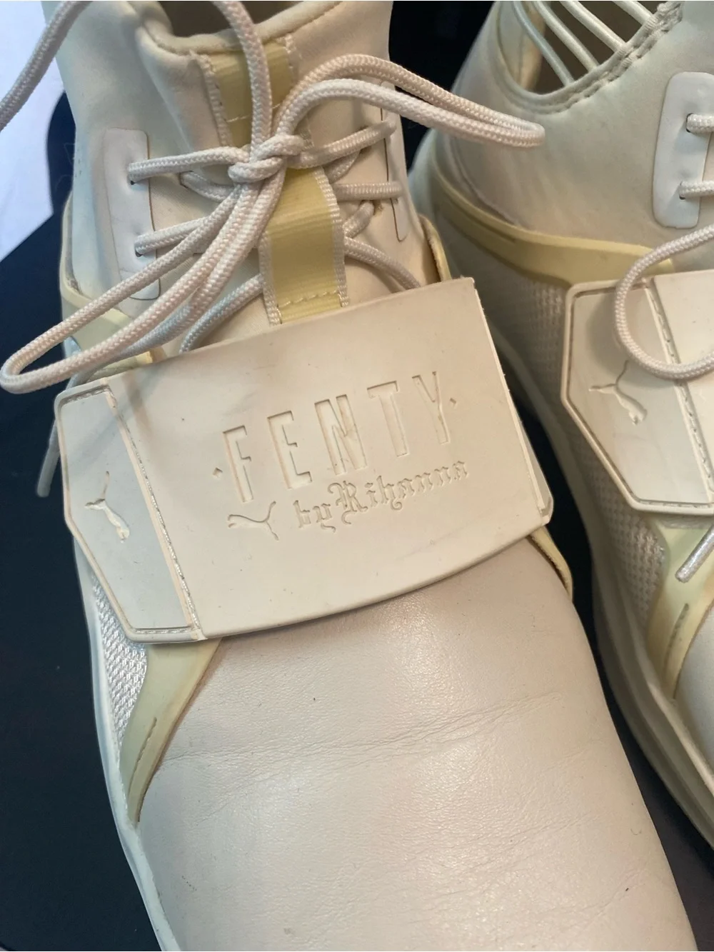 Fenty X Puma Wmns Trainer High Whisper White Leather Rare Size 10 w/box & Bag